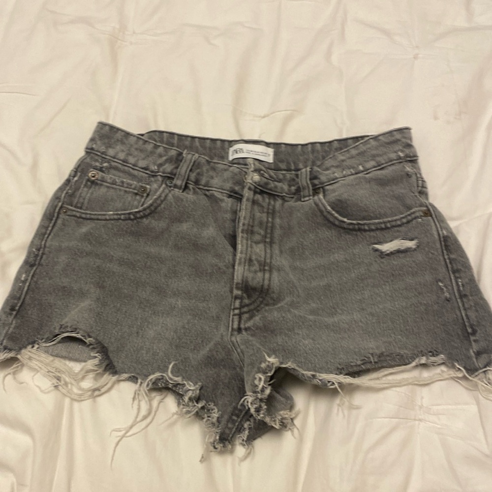 Zara gray denim shorts